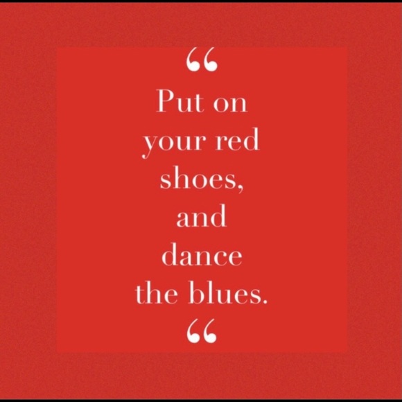 Mansur Gavriel Fiino Slides 38.5 It’s time for a pair of red heels. - Picture 4 of 16